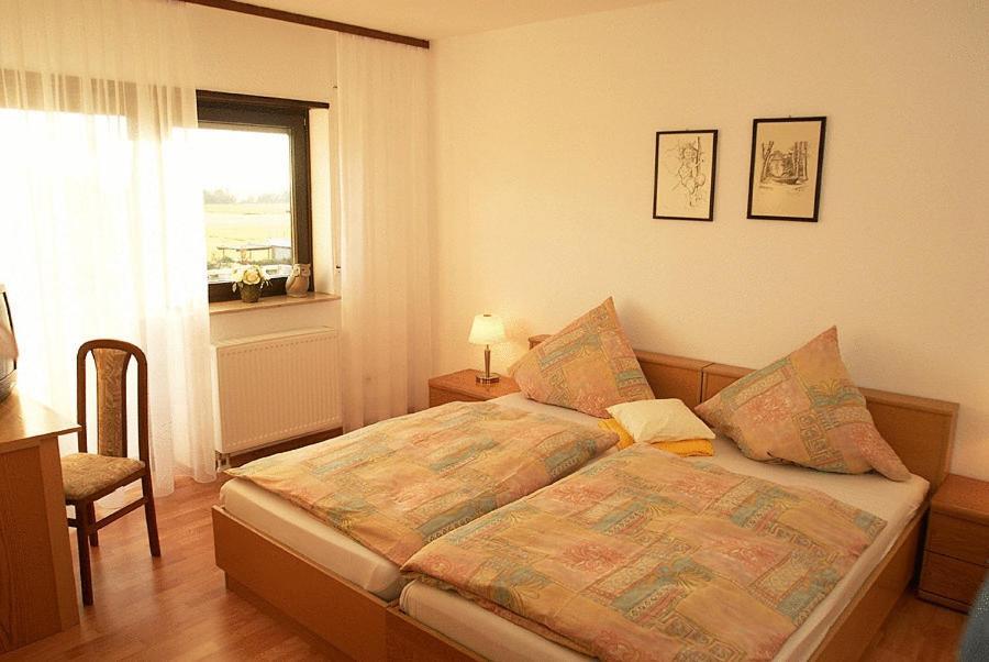 Am Flugplatz Hotel Hockenheim Eksteriør billede